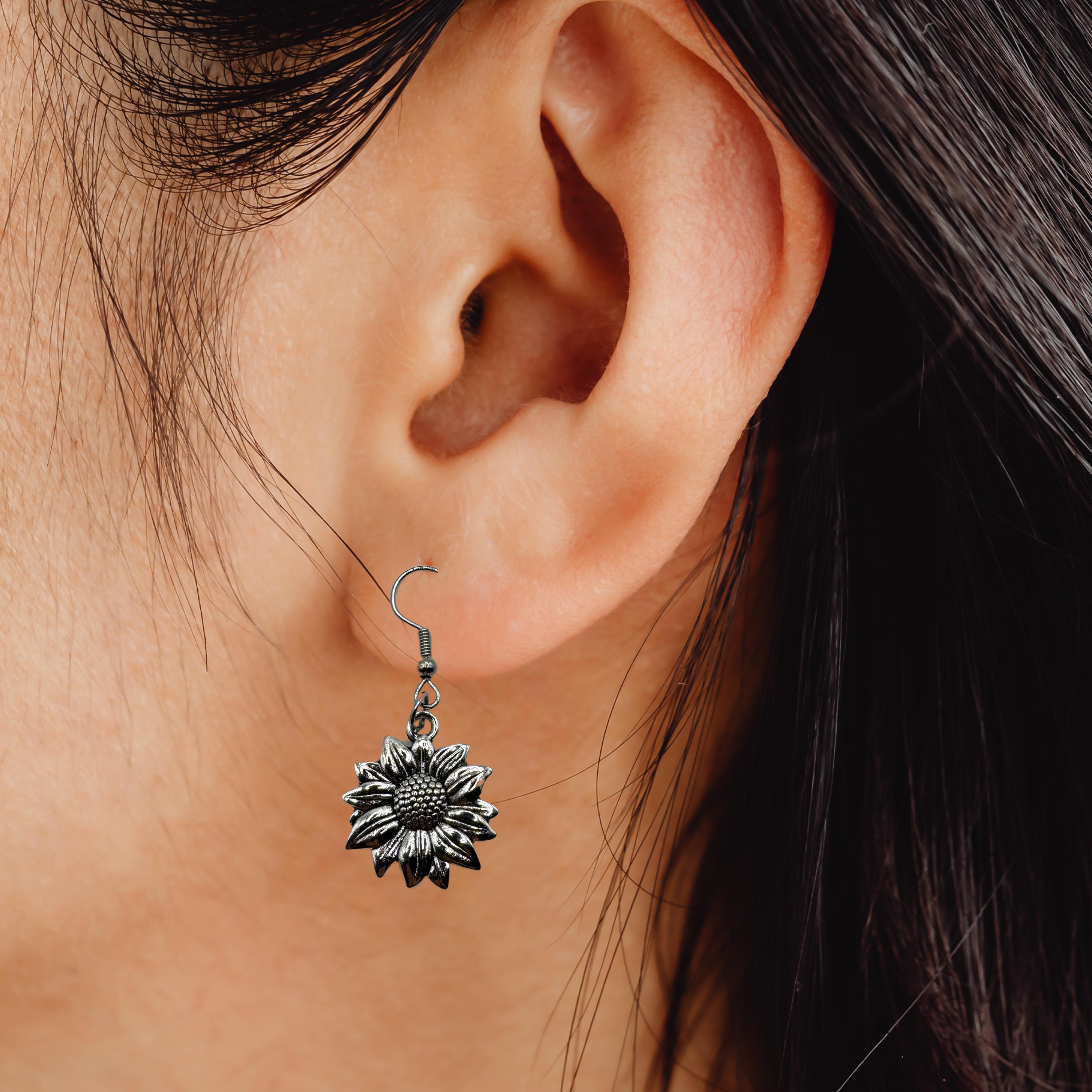Sunflower Earrings - Thumbnail 3