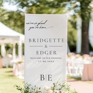 Wedding Selfie Mirror Welcome Sign with Names | Custom Welcome Sign Decals Removable Small Wedding Mirror Diy Vinyl Wedding Entrance Mirror