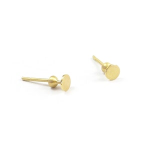 Ear studs -Elfo- yellow gold