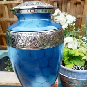 Double Size (400cu) Companion Cremation / Memorial Urn for Ashes - Blue Cloud
