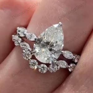 Pear shaped Moissanite engagement ring set Rose gold engagement ring Vintage Bridal set Diamond wedding Curved Anniversary Promise ring gift