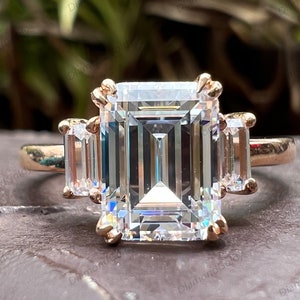 Three Stone Emerald Cut Moissanite Engagement Ring 3 Stone Wedding Ring 14KT Gold Diamond Ring Promise Ring Trilogy Ring Anniversary Gifts