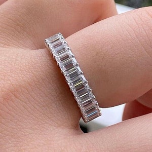 Eternity Stackable Moissanite Ring | Vertical Baguette Wedding Band | 14K Solid Gold Minimalist Ring | Bridal Gift for Women