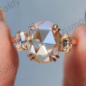 2,60 karaat champagnekleurige roosgeslepen ovale moissanite verlovingsring met clusterstenen, bruidsbelofte, trouwring met platte slijping en meerdere stenen, jubileumcadeau afbeelding 1