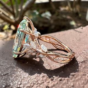 シアンブルーフローラルマーキスカットモアッサナイトエンゲージリング、ヴィンテージ14Kゴールドダイヤモンドウェディングリング、自然をイメージした女性用リング