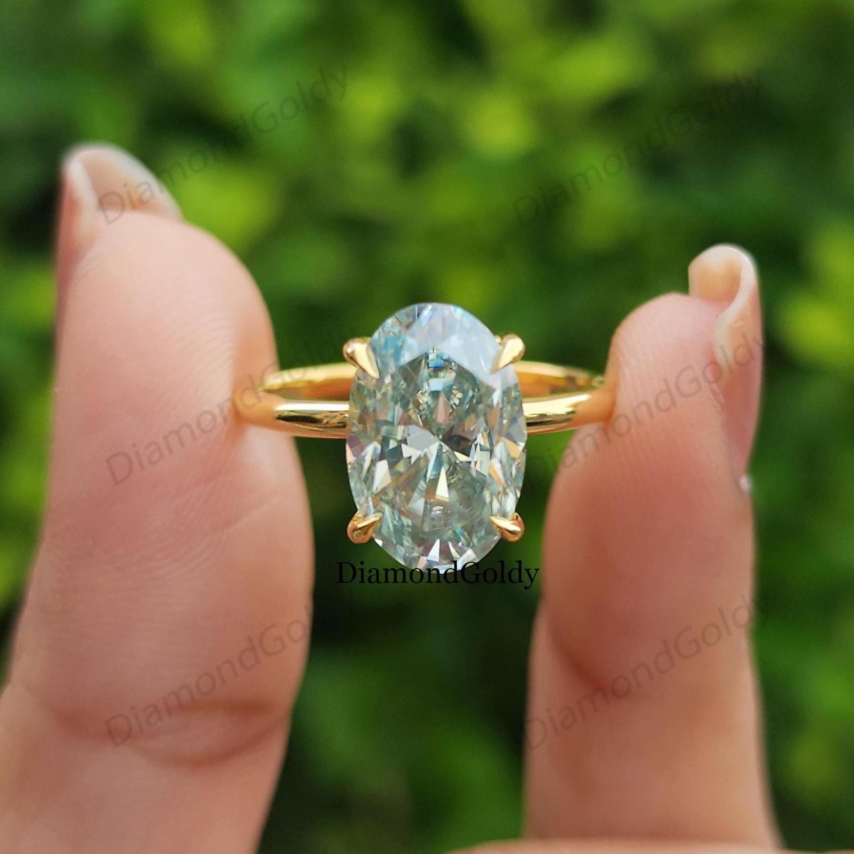 3 CT Colored Oval Cut Moissanite Engagement Ring Green Oval Solitaire Wedding Ring 14K Solid Gold Ring Promise Ring Anniversary Gift Ring