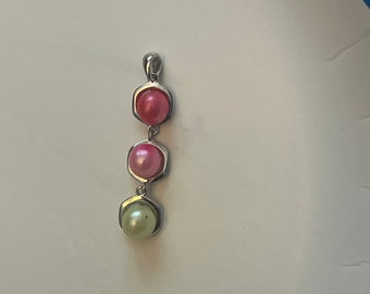 Perlas rosas degradadas