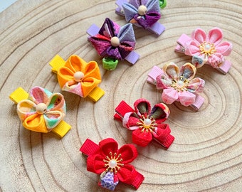 Flower Hair Clip, Japanese Traditional Fabric Flower, Tsumami Kanzashi, Handmade, Gift for her, Gift for girl, Mothers Gift, Cosplay