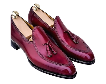 Handgefertigte burgunderrote Slipper aus echtem Leder mit Quasten für Herren – elegante Business-Schuhe zum Hineinschlüpfen