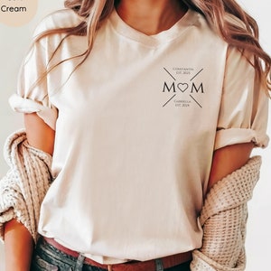 Personalized MAMA T-shirt Mom Shirt with birth year and name, gift for expectant mom announcement, shirt for birth Mother&#39;s Day, baby shower