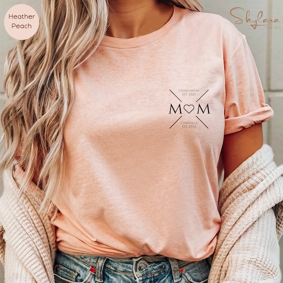 Mama T-Shirt personalisiert mit Name und Geburtsjahr, Geschenk werdende Mama Ankündigung, Shirt für Geburt Muttertag, Comfort Colors®