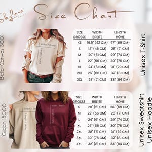 K&ouml;nnte beinhalten: Gr&ouml;&szlig;entabelle f&uuml;r Unisex-T-Shirts, Sweatshirts und Hoodies. Die Tabelle zeigt die Gr&ouml;&szlig;en XS bis 3XL mit den entsprechenden Breiten- und L&auml;ngenma&szlig;en in Zoll und Zentimetern.