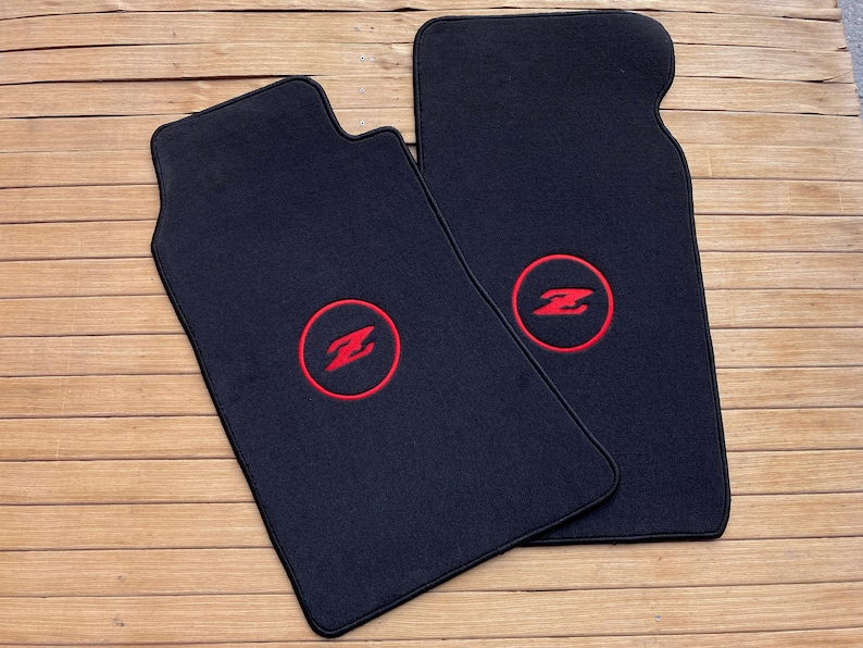その他 matus Pair Of Black Velour Floor Mats For Datsun 280ZX 1979-1983 - Front
