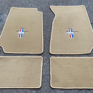 For Ford Mustang SVT GT Coupe/conv. Velour Floor Mat Mats Carpet Beige Set Of 4 1994/2004