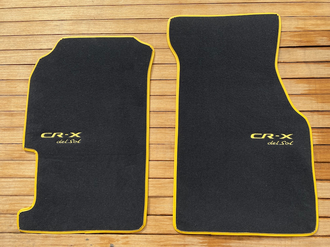 NRG Floor Mats - 88-91Honda Civic CRX w/ NRG Logo main image 0