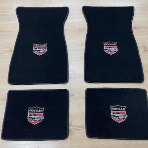 Mercury Cougar XR7 Floor Mats 1967-1973: Embroidered Logo