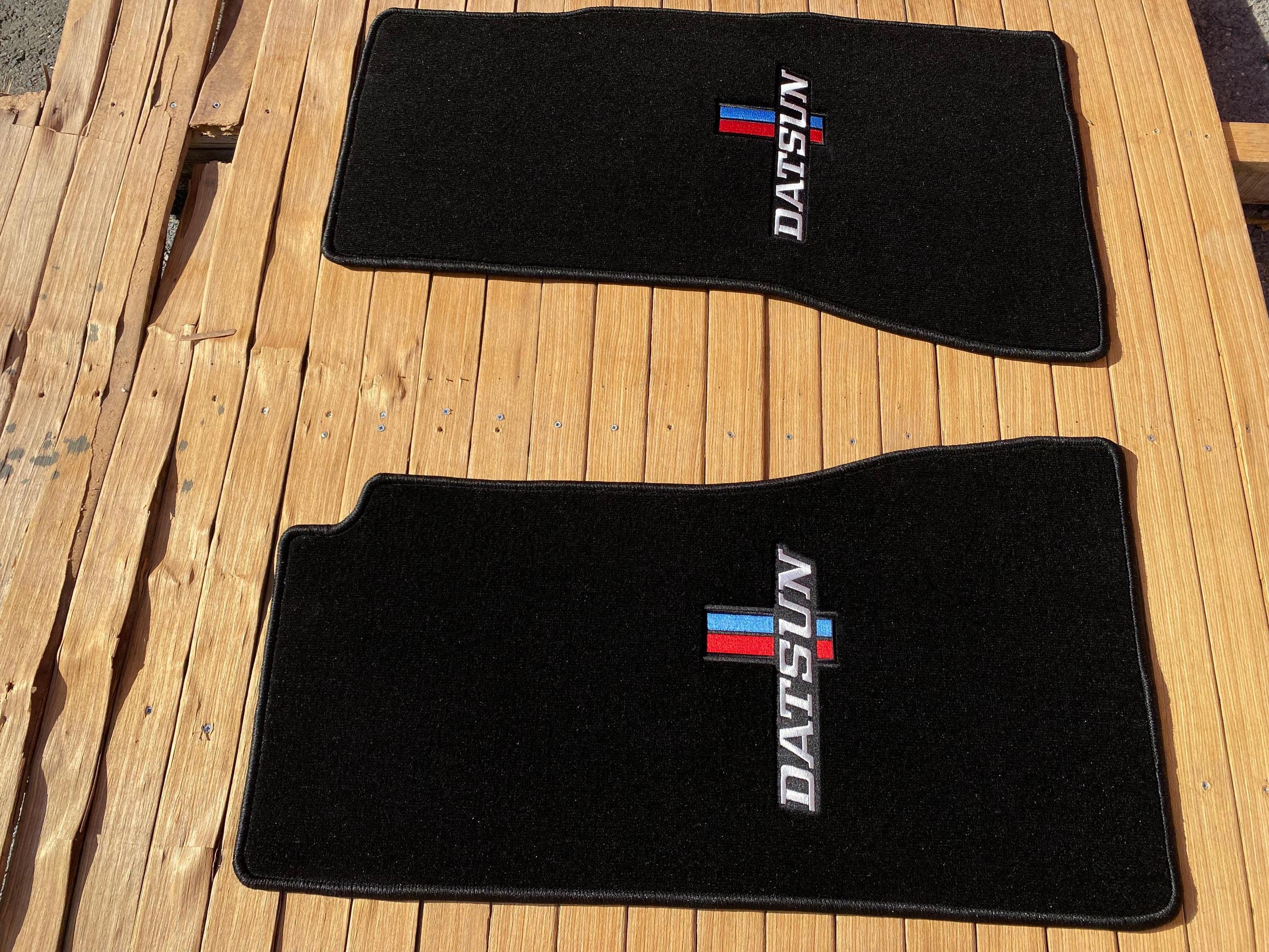 For Datsun ZX Floor Mats Carpet Black Embroidery Logo Set of 2