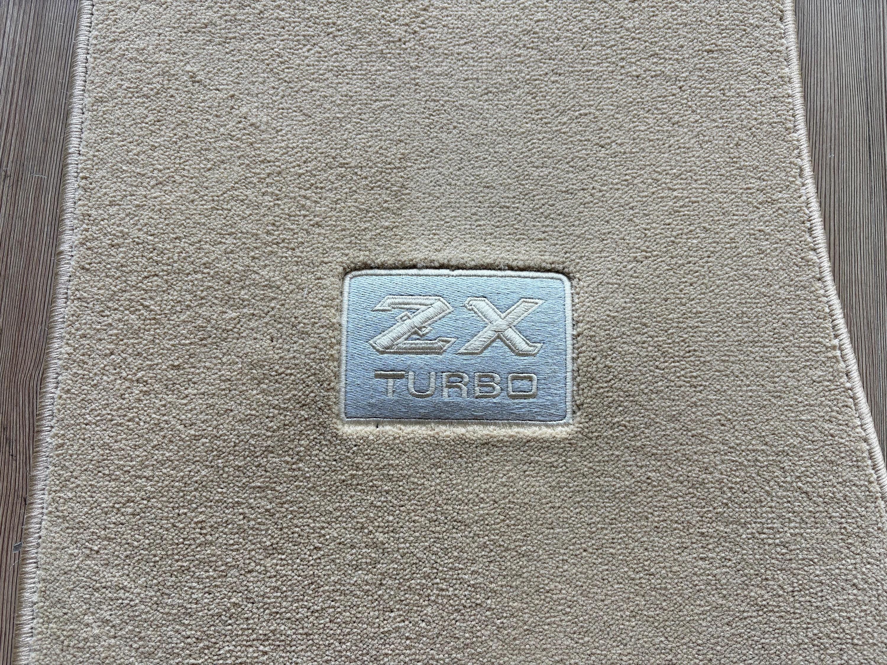 ダットサン ZX ターボ フロアマット カーペット ベージュ 2枚 1970-78