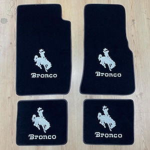 For Ford Bronco II Custom Velour Floor Mats Carpet Black Set of4 1984-1990