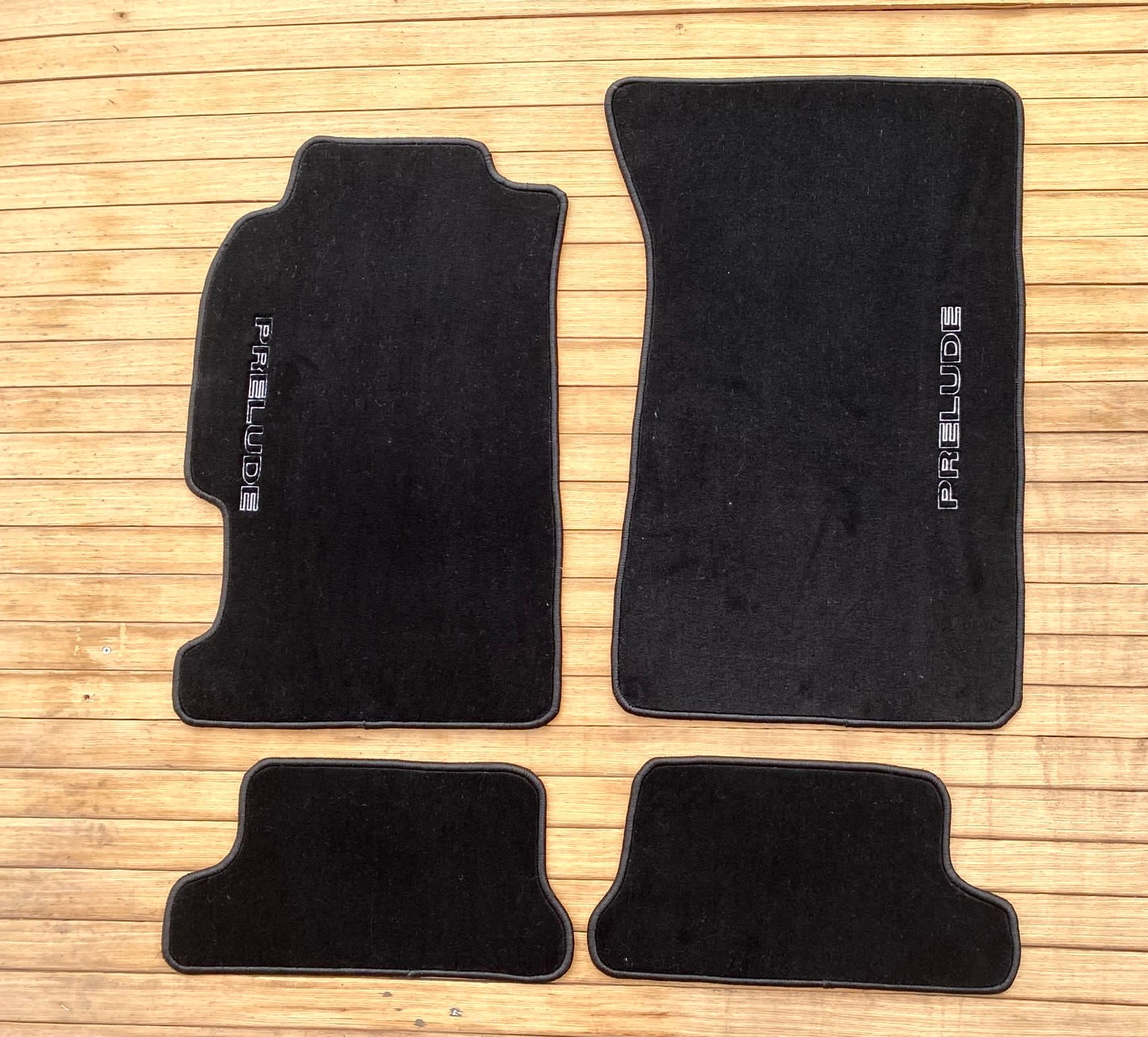 Fits Honda Prelude 5th Gen 1997 to 2001 2DR Black Floor Mats Carpet W