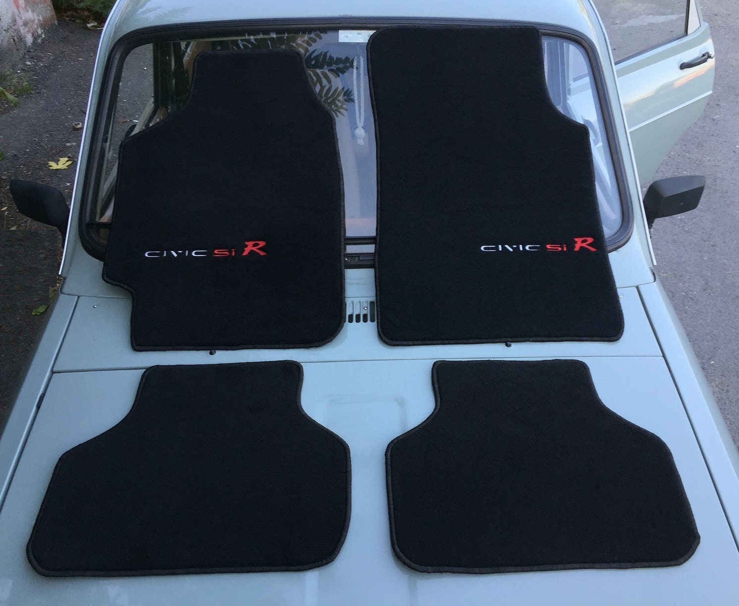 Honda si floor mats deals
