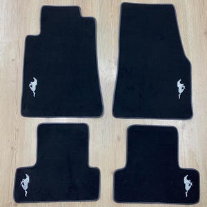 For Ford Mustang Shelby GT 500 GT 350  Floor Mat Mats Carpet Black 4 Pcs 2005 - 2014