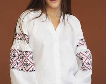 White handmade linen blouse Floral mmbroidery Antique design Linen Traditional pattern clothing Natural superb fabric Romanian cultural