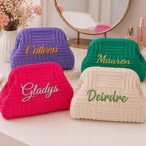 Custom Plaid Polyester Cloud Cosmetic Pouch for Women Dumpling Travel Makeup Bag