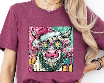 Christmas Cow Shirt, Cow Lights Sweater, Cow Women Sweatshirt, Cow Lover Shirt, Christmas Sweatshirt, Highland Cow Crewneck, Farm Xmas Tee