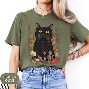 Vintage Boho Black Cat Floral T-shirt, Floral Black Cat Boho Shirt, Trendy Floral Shirt, Cat Lover Shirt, Klimt Cat Wildflower Graphic Shirt