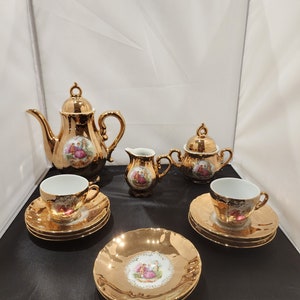 Vintage Bavaria Mocca Tea/Coffee Serving Set with Fragonard scenes