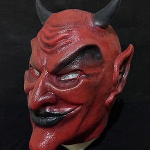 Gronda Luchador custom mask | Demon mask
