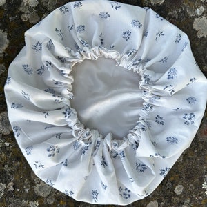 100% satin hair bonnet, New collection! Adult satin bonnet, gift for her, for women Silk bonnet - White Flowers/ handmade- spring collection