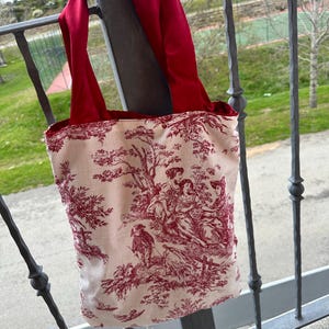 Bolsa de compras Toile de jouy/ bolsa de tejido satinado y toile de jouy burdeos, motivos rojos/ burdeos / fait maison /hecho a mano/ Lindo regalo para novia