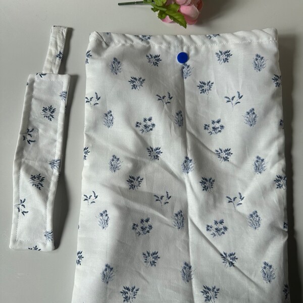 Free pochette/ free protection with tissue flowers printanière fait main