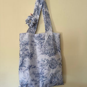 Toile de jouy shopping bag/ sac tissue/toile de jouy blue/ motifs bleu/ fait maison /handmade
