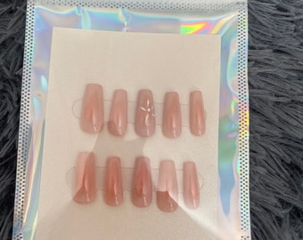 Conjunto de ataúd rosa claro