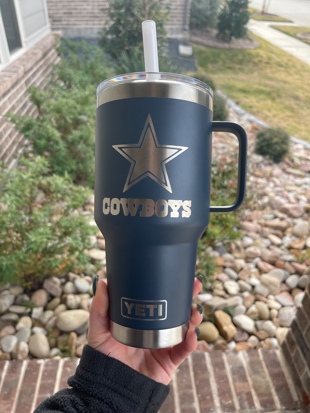 Dallas Cowboys Etched Yeti, Cowboys Cup, Engraved Yeti, 35oz Yeti
