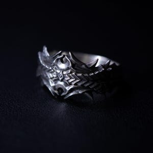 Drakenschubbenring: Sterling zilveren Viking krijger trouwring