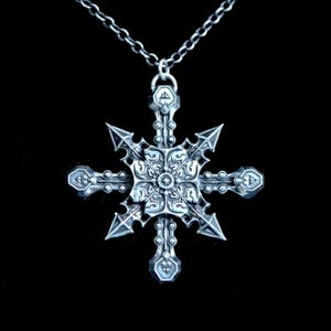 Collar único con cruz geométrica de plata de ley, colgante gótico, regalo de joyería vanguardista.