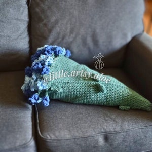 Surprise Bouquet Blanket™ Crochet Pattern PDF image 4