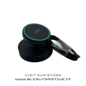 Magnetic phone holder with built-in WIRELESS CHARGING – Ford Fiesta MK8/MK8.5