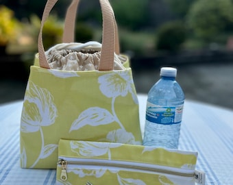Oilcloth lunch bag with drawstring: custom order