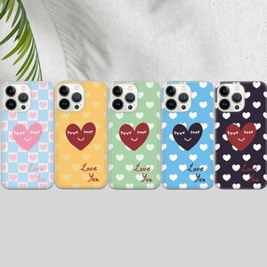 Bonita funda para teléfono con corazones a cuadros, color rosa y azul, para iPhone, Samsung y Google Pixel. Funda de gel de TPU con corazones de verano.