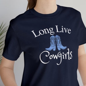 Long live Cowgirls t-shirt, gift for country fan, Country concert shirt, Country music lover, country girl tee, western tee, country lyrics