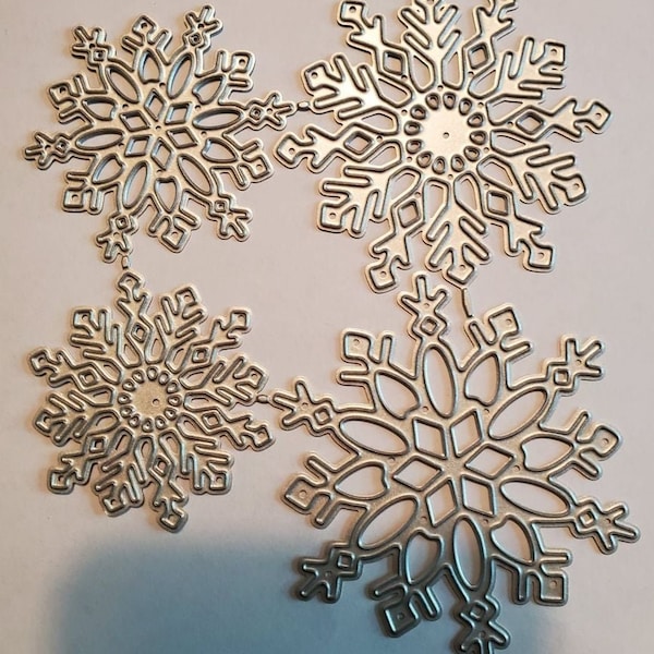 4 designs Snowflake metal cutting die set Card Making Scrapbooking Craft Dies Winter Snow Party Invitations Christmas Holiday Greeting Cards