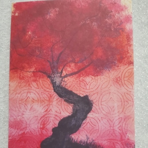 The old red tree