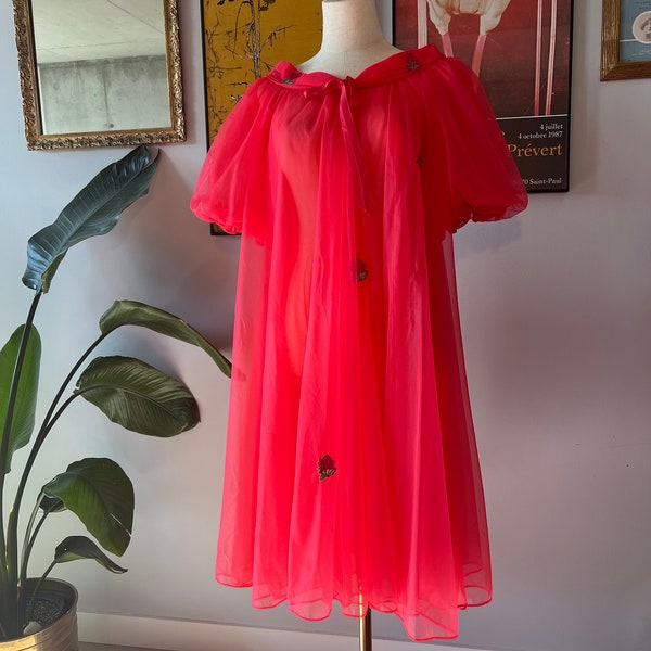 1960s Rovel of California Rosette Nightgown RARE