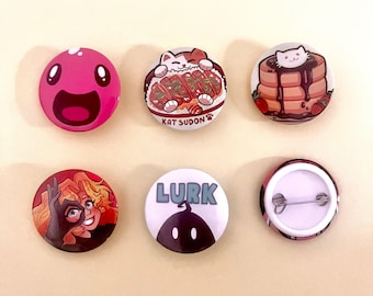 Random Button Pins Button Pin 1.5" || 3cm Bloodborne Katsudon Pancake Cat Stardew Valley Krobus horror game Gift Ideas indie game adorable