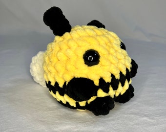 Crochet Sitting Bee Plushie Amigurumi Adorable Stuffed Animal